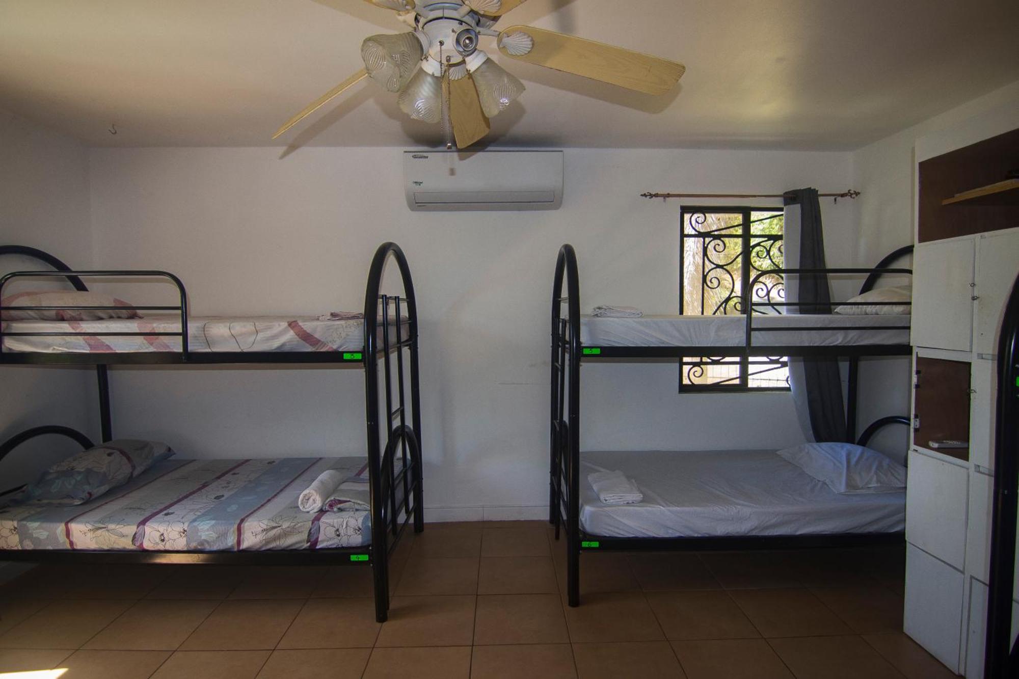 Wipeout Hostel Jacó Εξωτερικό φωτογραφία
