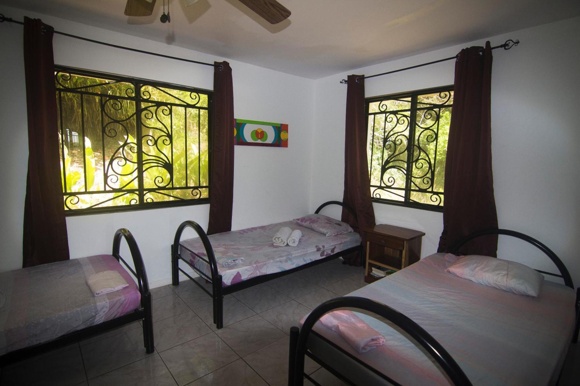 Wipeout Hostel Jacó Εξωτερικό φωτογραφία